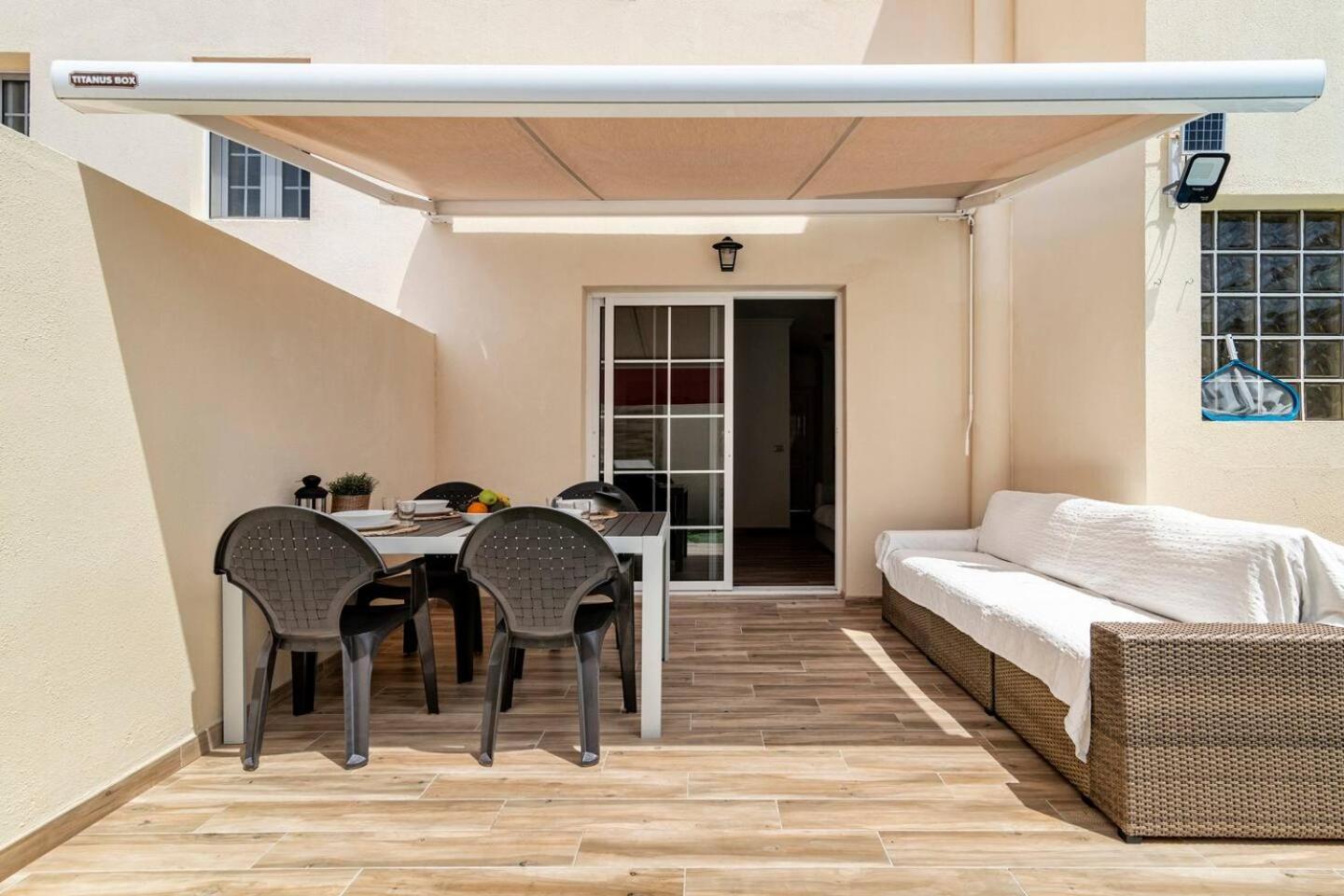 Villa Aspen Gran Canaria Arguineguin Eksteriør billede